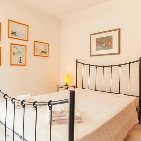 A02 - Casa Topazio In Quarteira