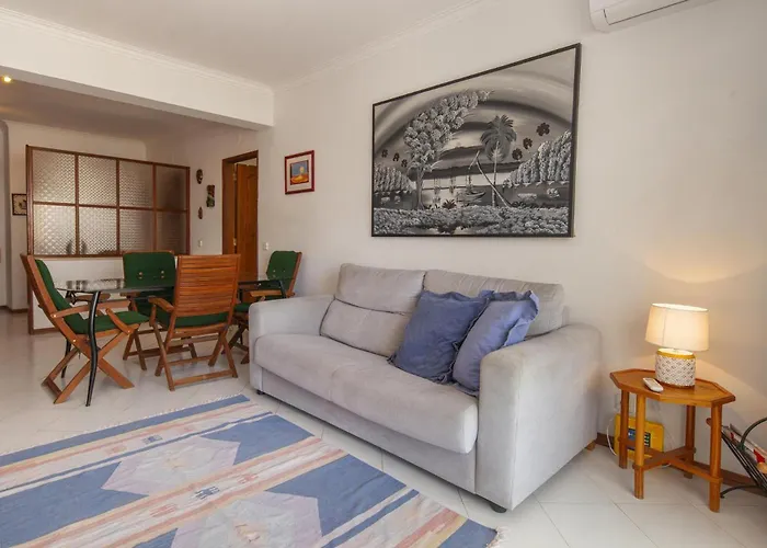 A02 - Casa Topazio In Quarteira