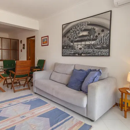 A02 - Casa Topazio In Quarteira